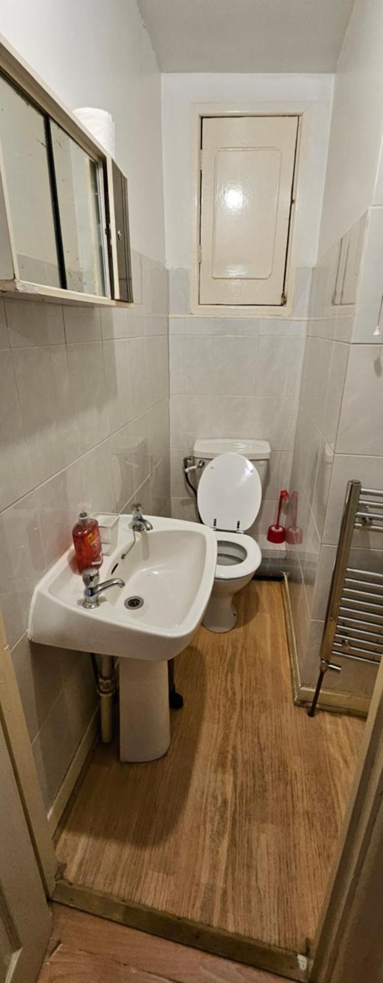 No Frills & Nothing Fancy 1 Bed Studio City Centre Cardiff Bagian luar foto